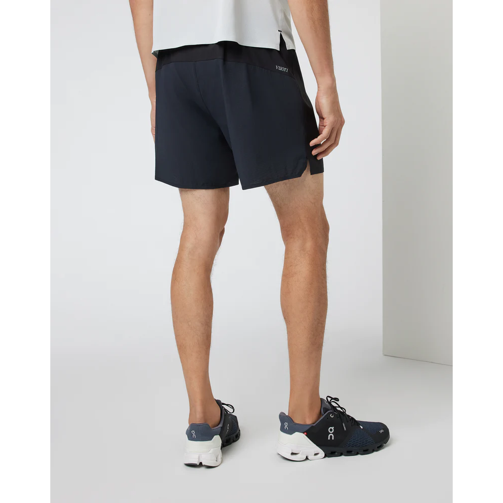 Vuori Course Run Short 2.0 - Black