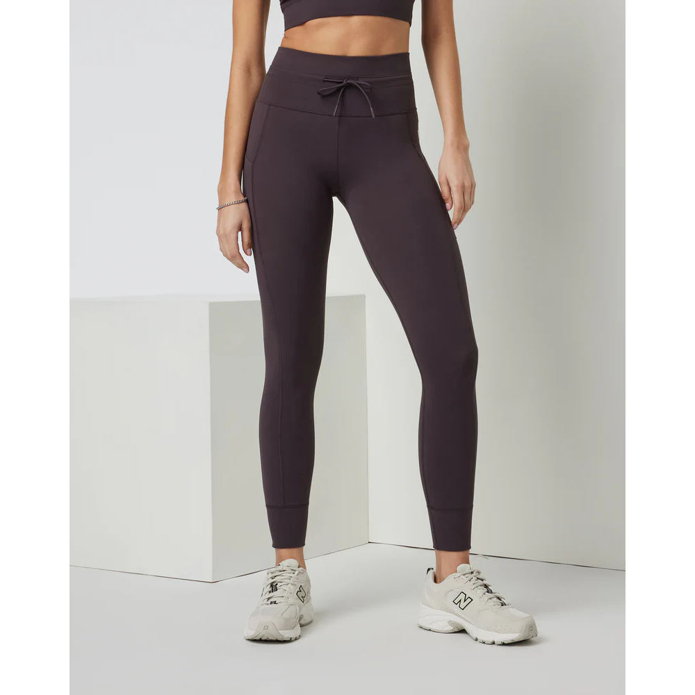 Vuori Daily Pocket Legging Women's - SANGRIA