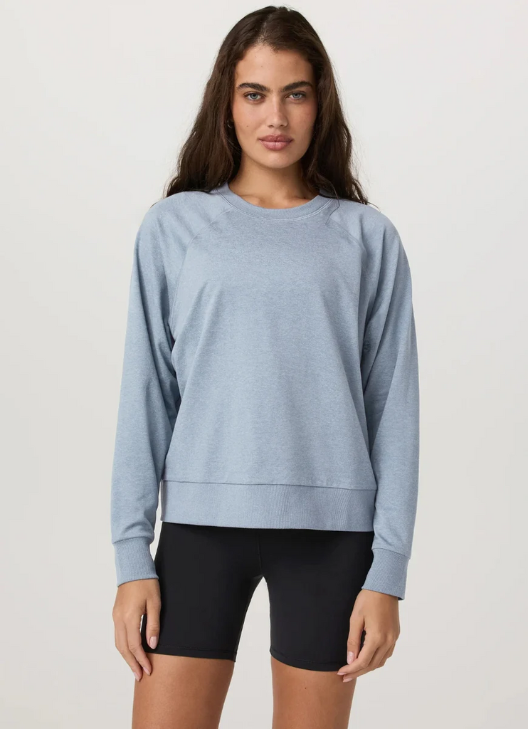 Vuori Halo Crew Long Sleeve Women's - SEAGLASS
