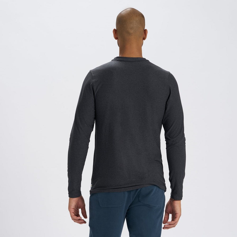 Vuori LS Strato Tech Tee Men's - Charcoal