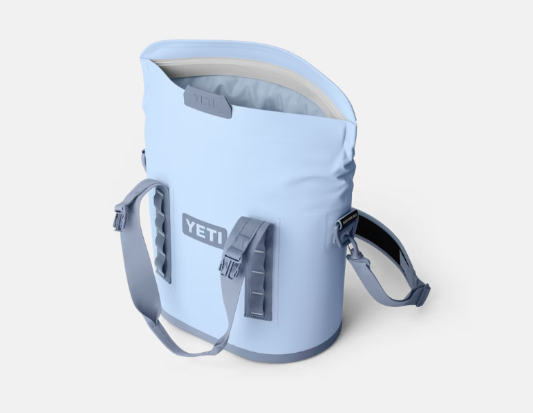 Yeti Hopper M15 - Big Sky Blue